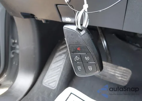 2024 GMC Sierra 1500 4Wd Short Box At4 z USA, uszkodzony, nr VIN 1GTUUEE81RZ291215